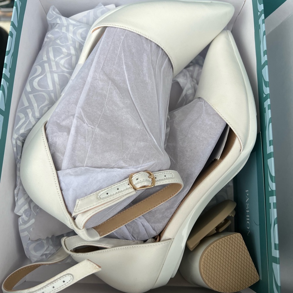 Pashion Footwear heels with removable heels